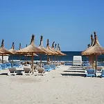 Sezen Apartment-Papaya Beach