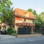 Casa Meyra