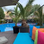 Richmond Hotel