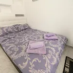 Etiquette Studios Mamaia