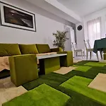 Green Apartment- Brilliant Apartments