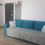 Apartament Pe Malul Marii - Building Stefan