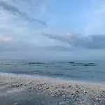 Sunrise Holiday Apartment - Mamaia Nord