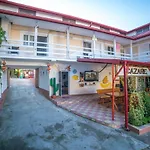 Casa La Nea Petrica