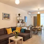 Submarine Apartment Spa N Pool Beach Resort