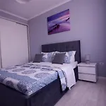 Atlantis Apartment