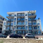 Apartament Mamaia Prima Linie La Mare