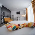 Queen'S View Studio - Beachfront