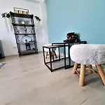 Kenza Apartel-One / Mamaia Nord