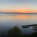 Lake View Luxury Apartment