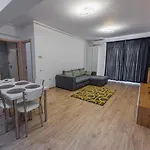 Moonlight Sky Mamaia Apartment