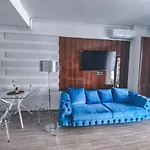 Mamaia Luxury Studio Apartment V