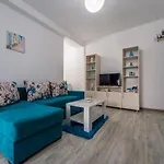 Blue Sky Apartment