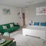 Studio Timeea Mamaia-Nord