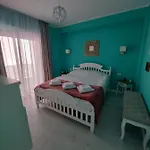 Coral Cozy Apartment