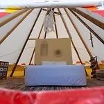 Teepee Corbu