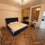 Ely Residence2