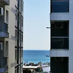 Mamaia Nord Sunny Home