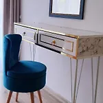 Eral Apartment Mamaia