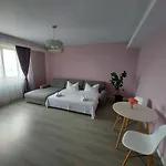 Sirius Mamaia Apartment