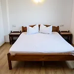 Vila Cata Costinesti