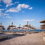 Apartel Summer Home