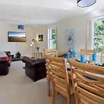 Spacious Seaside Two Bed