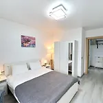 Starfish Apartment In Nord10 - Pool N Playground