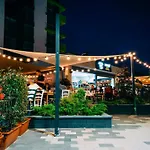 Dragomir Apartments Alezzi 1