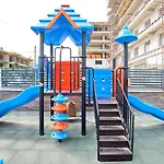 Apartament Andrei In Nord10 - Pool N Playground