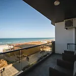 Apartel Helios House
