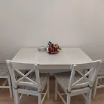 Happy Holiday Apartment