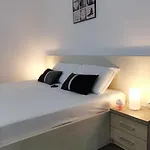 Mike Studio Mamaia Nord