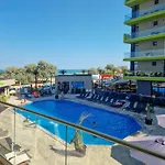 Rosmarie Aparthotel & Spa Mamaia Nord