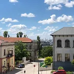 Breezy Apartament
