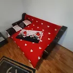 Apartament Et2 Strada Rozelor