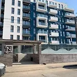 Maya Apartament Nord10 By Alezzi Parking&Pool