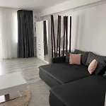 Adina'S Studio