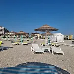 Mamaia Apartament, Complex Hera