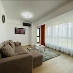 Alezzi Yacht Apartments With Sea View Near The Beach