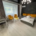 Summer Sweet Apartment D25