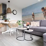 Stunning Apartment In Bruinisse