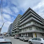 Summer Sweet Apartment D25