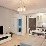 Breeze Way Apartment, 10 Metri De Plaja
