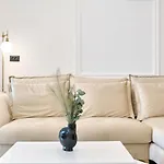 Infinity Everglow Apartment Spa&Pool Beach Resort-Parking