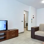 Apartament Lady Sea By Alz