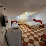 Vila Leila