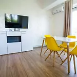 Mamaia Apartament Turcoaz Vedere Lac