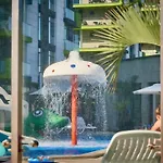 Alezzy Beach Family Studio
