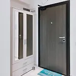 Pink Apartment 23 By Sea View